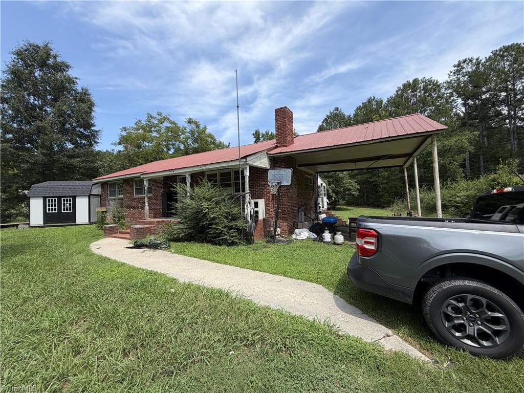 209 Hoyle Drive, Asheboro NC 27205