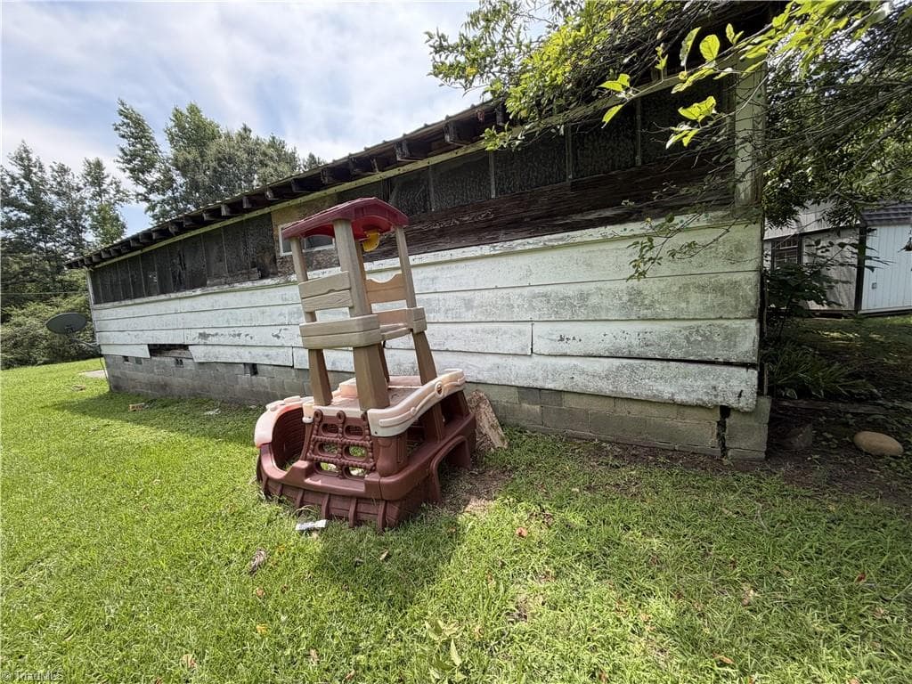 Stick/Site Built at 209 Hoyle Drive, Asheboro NC 27205, photo 25 of 26