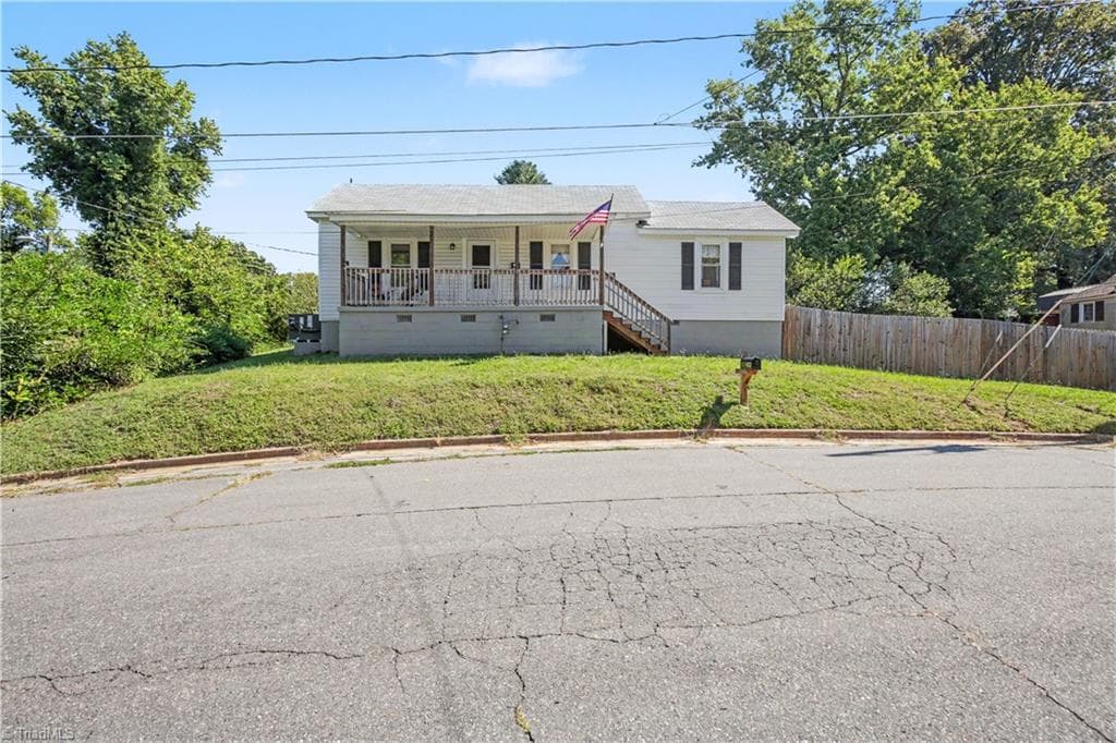 Stick/Site Built at 412 Victor Street, Eden NC 27288, Eden, photo 3 of 30
