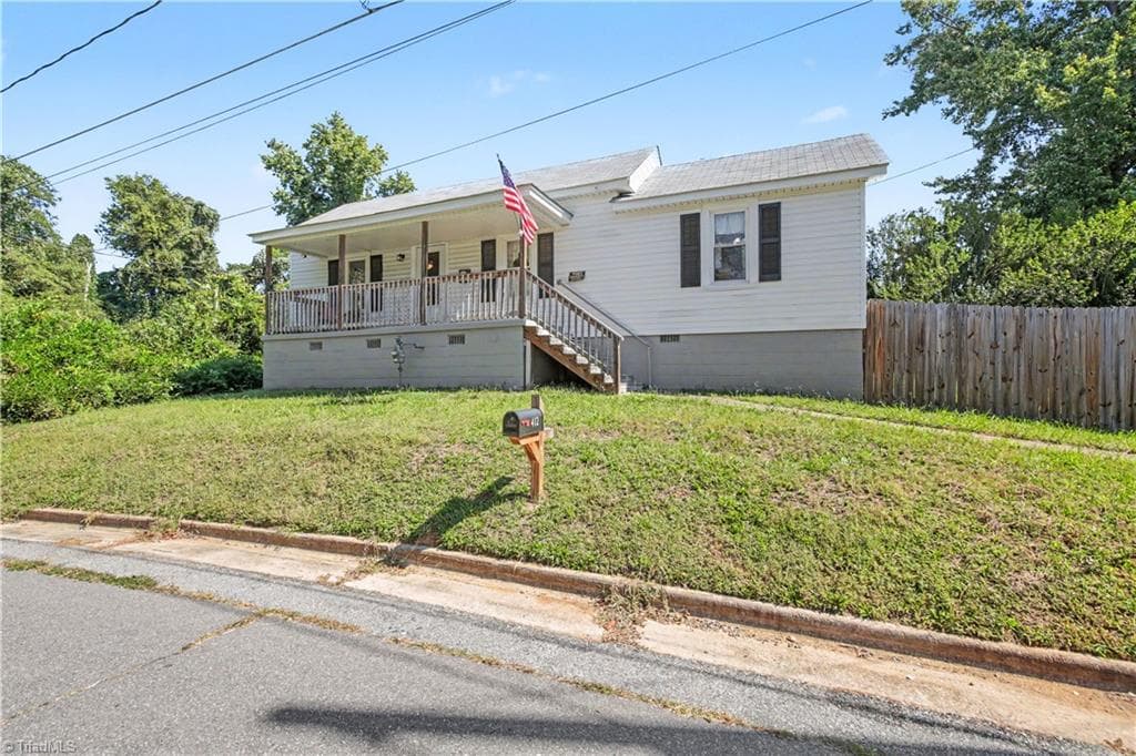 Stick/Site Built at 412 Victor Street, Eden NC 27288, Eden, photo 7 of 30