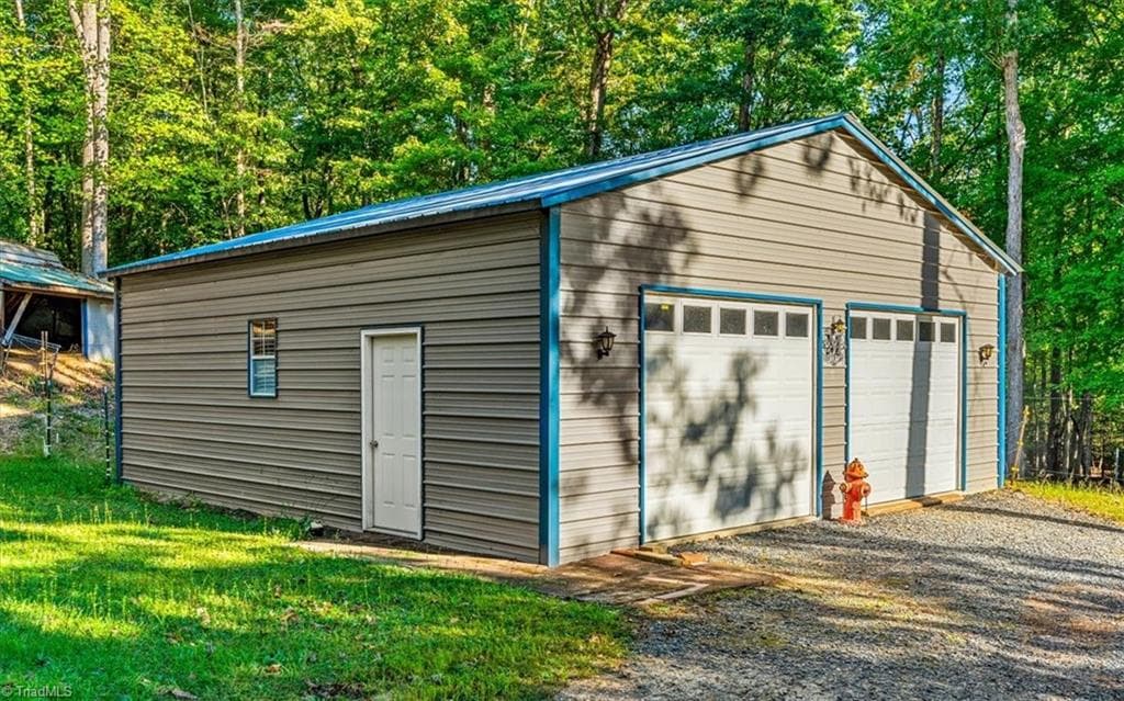 Manufactured Home at 3182 Bethel Lucas Road, Asheboro NC 27203, Asheboro, photo 32 of 41