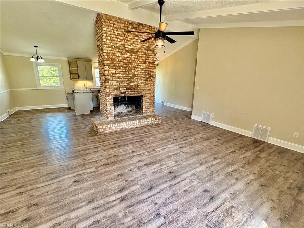 Stick/Site Built at 118 Lakeview Circle, Thomasville NC 27360, Thomasville, photo 11 of 30