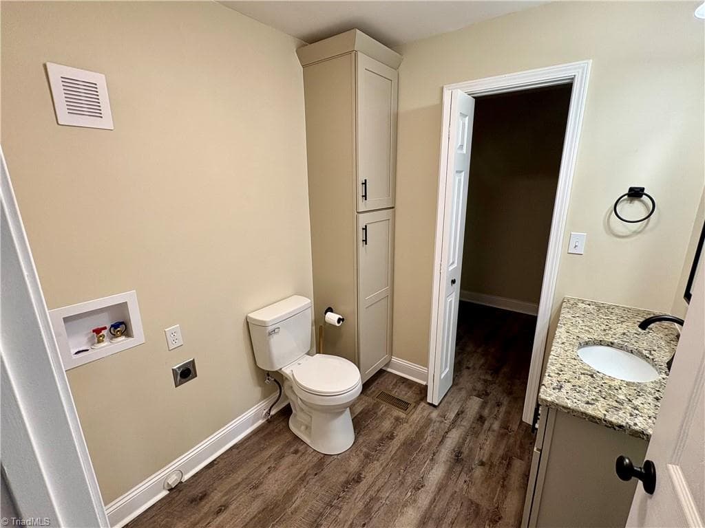 Stick/Site Built at 118 Lakeview Circle, Thomasville NC 27360, Thomasville, photo 19 of 30