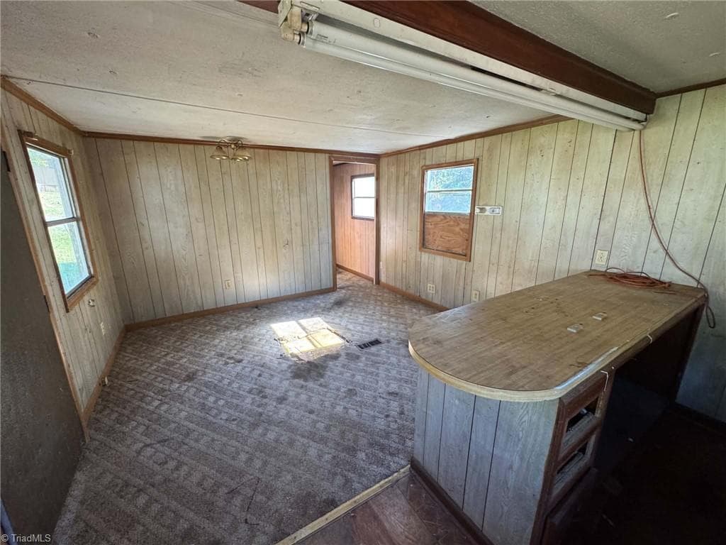 Manufactured Home at 118 Hamlet Place, Ronda NC 28670, photo 27 of 35