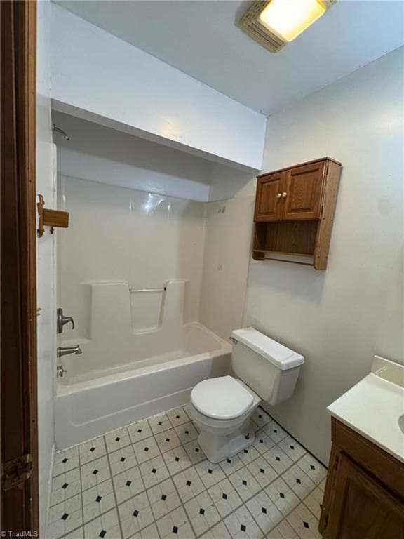 Manufactured Home at 118 Hamlet Place, Ronda NC 28670, photo 18 of 35