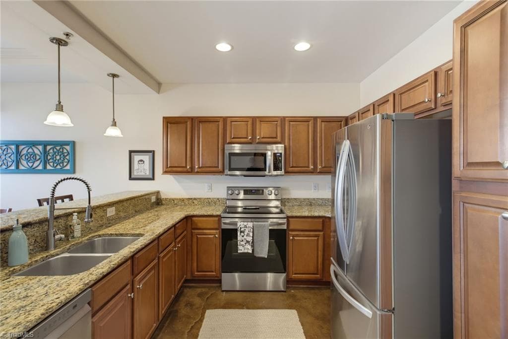 Stick/Site Built at 605 Market Street # 208, Greensboro NC 27401, photo 19 of 36