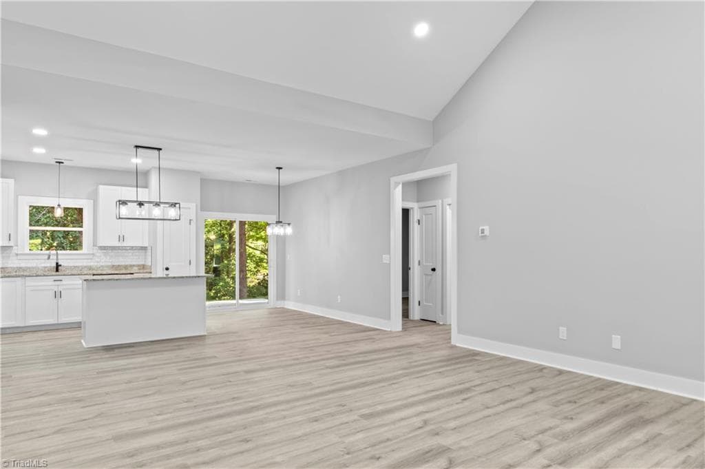 Stick/Site Built at 2309 Frederick Drive, Winston-Salem NC 27103, Winston-Salem, photo 5 of 29