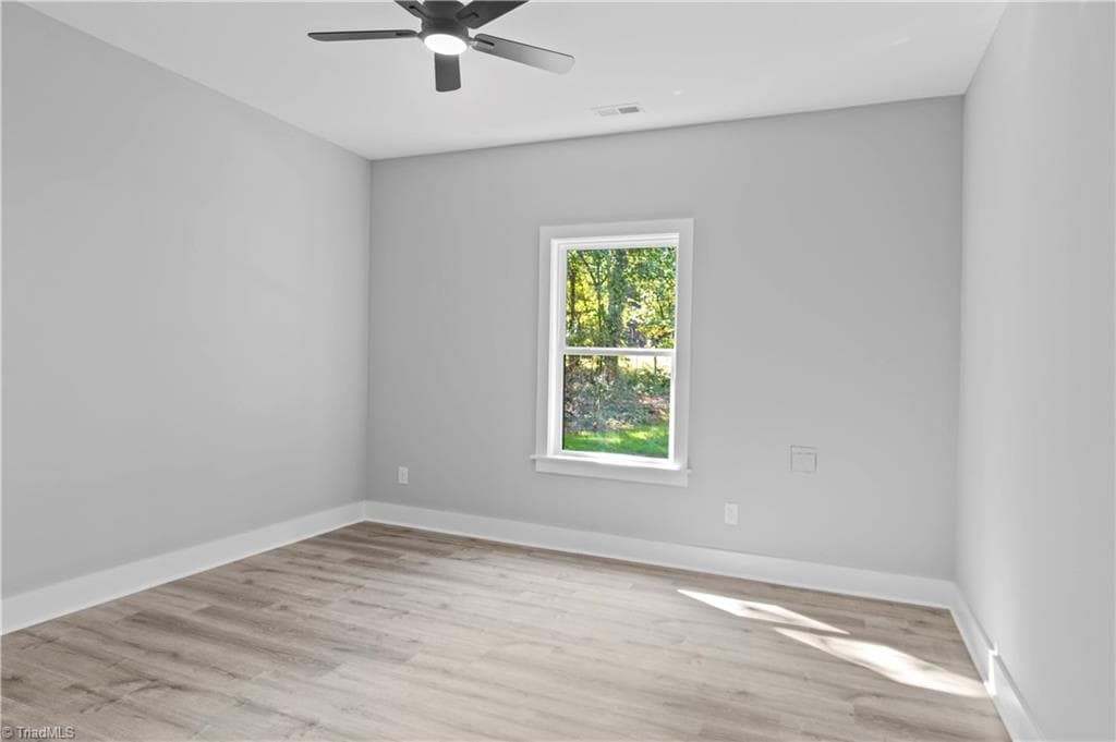 Stick/Site Built at 2309 Frederick Drive, Winston-Salem NC 27103, Winston-Salem, photo 20 of 29