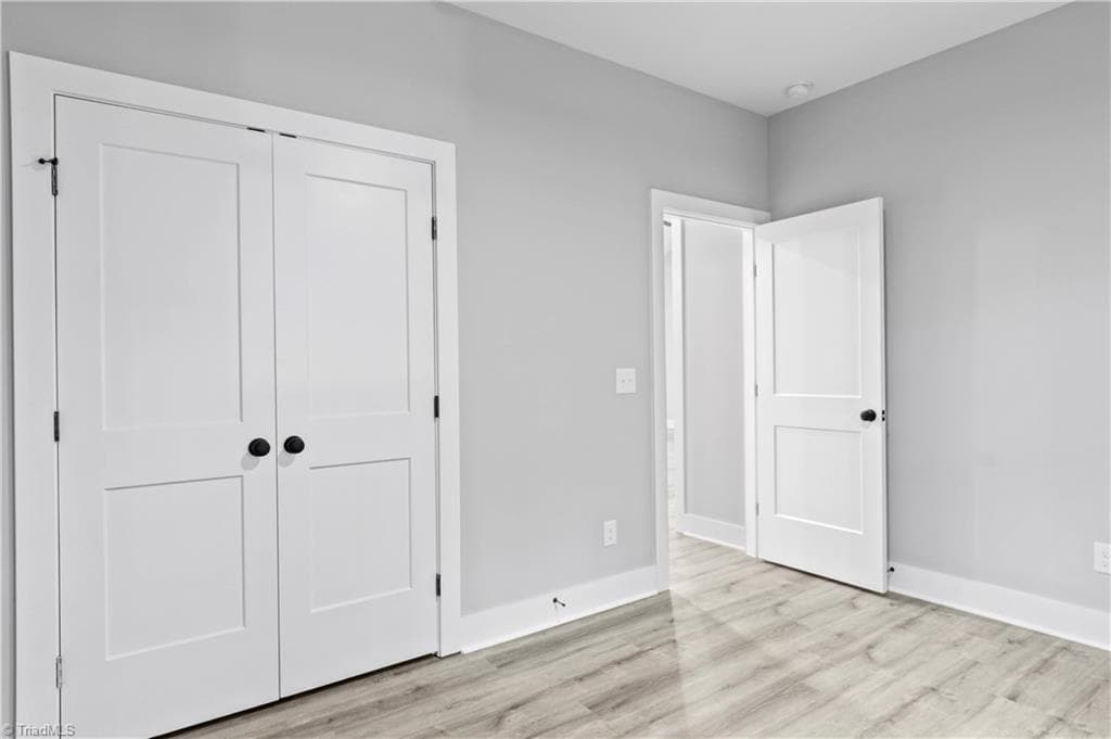 Stick/Site Built at 2309 Frederick Drive, Winston-Salem NC 27103, Winston-Salem, photo 24 of 29
