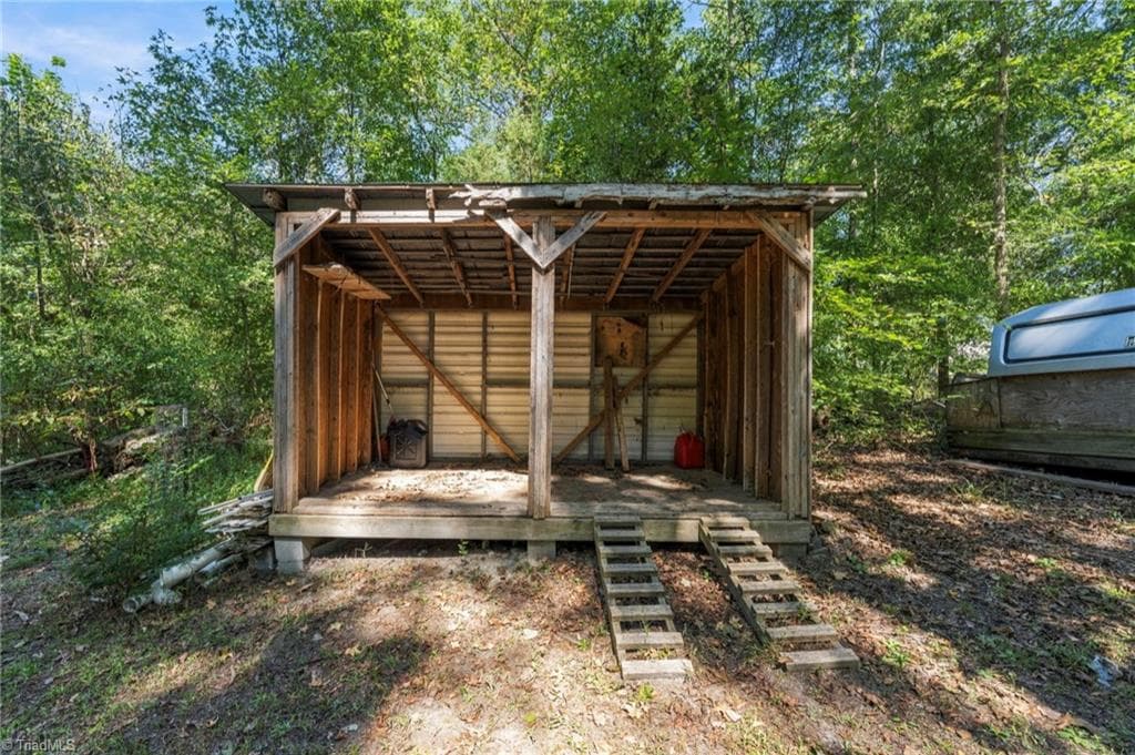 Stick/Site Built at 1158 Johnsontown Road, Thomasville NC 27360, Thomasville, photo 85 of 94
