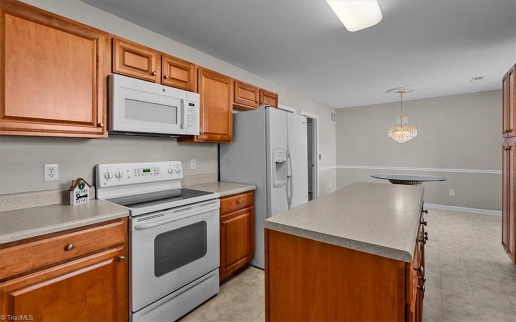 Cook & Gather! - 1891 Longmont Drive, Kernersville NC 27284, Kernersville