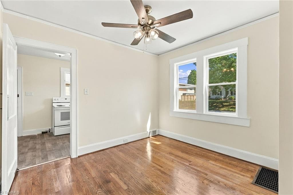 Stick/Site Built at 812 Holland Street, Winston-Salem NC 27101, Winston-Salem, photo 14 of 32