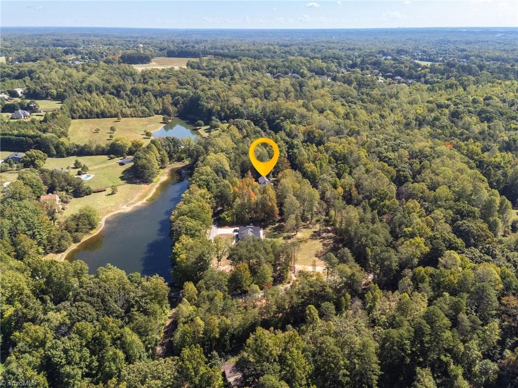 Stick/Site Built at 6100 Pintail Court, Oak Ridge NC 27310, Oak Ridge, photo 3 of 96