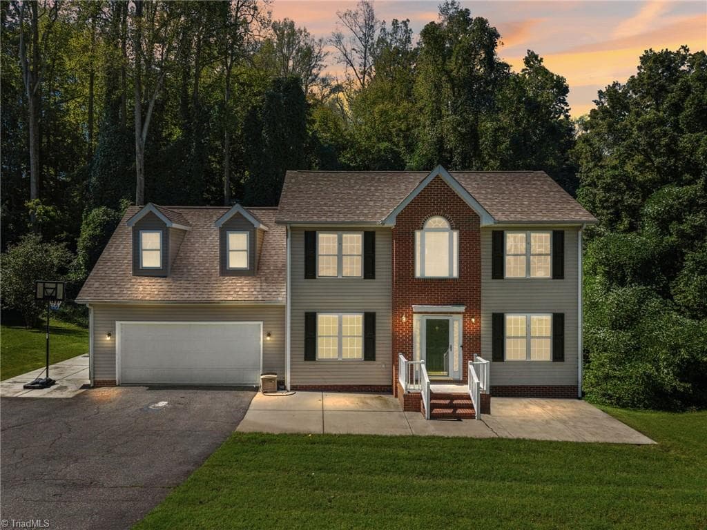 1105 Fox Hunt Lane, Reidsville NC 27320