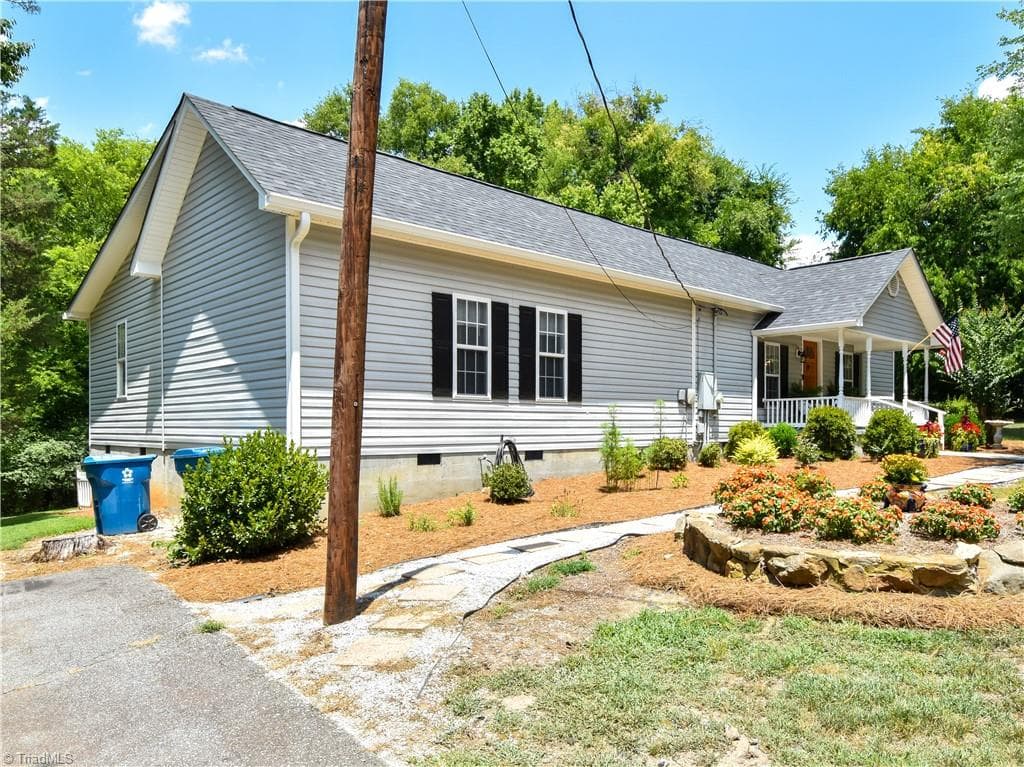 Stick/Site Built at 681 Sanford Avenue, Mocksville NC 27028, Mocksville, photo 5 of 62