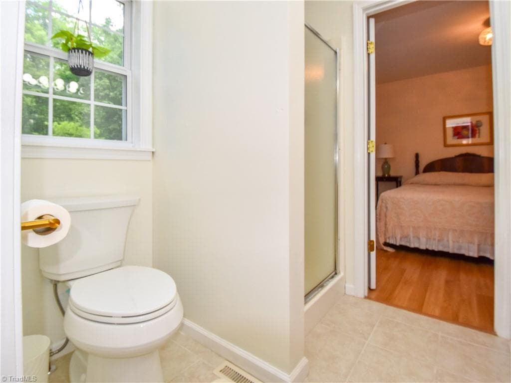 Jack n Jill bath - 681 Sanford Avenue, Mocksville NC 27028, Mocksville