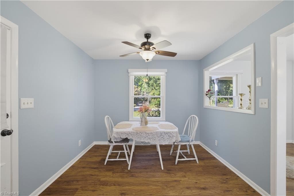 Stick/Site Built at 8009 Tam Oshanter Drive, Greensboro NC 27409, photo 13 of 27