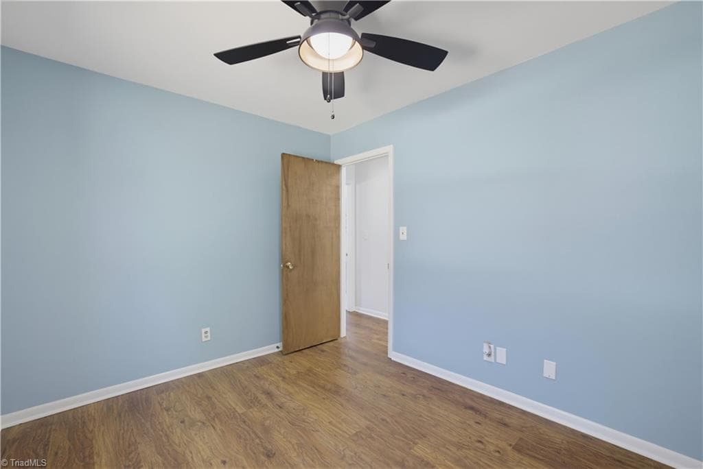 Stick/Site Built at 8009 Tam Oshanter Drive, Greensboro NC 27409, photo 19 of 27