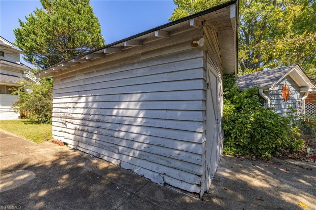 Stick/Site Built at 407 W Bessemer Avenue, Greensboro NC 27401, Greensboro, photo 59 of 72