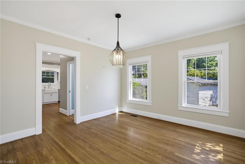 Stick/Site Built at 407 W Bessemer Avenue, Greensboro NC 27401, photo 11 of 36