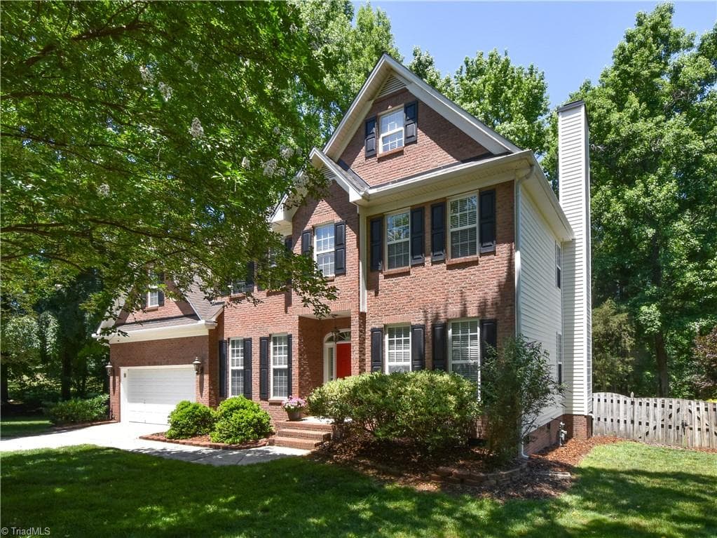 Stick/Site Built at 4017 Preswick Court, High Point NC 27265, photo 3 of 37