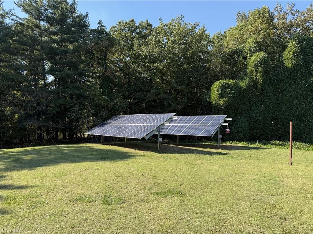 Stick/Site Built at 158 Border Lane, Pinnacle NC 27043, photo 7 of 24