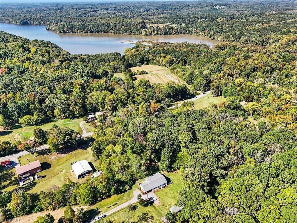 Stick/Site Built at 292 Leonard Drive, Thomasville NC 27360, Thomasville, photo 63 of 66