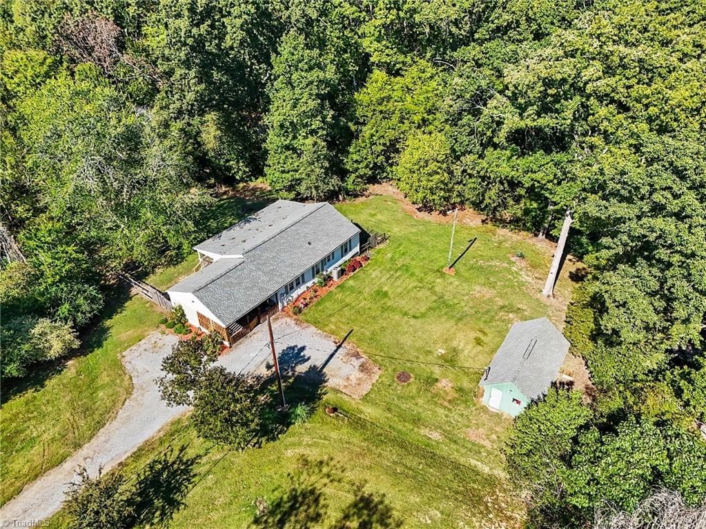 Stick/Site Built at 292 Leonard Drive, Thomasville NC 27360, Thomasville, photo 59 of 66