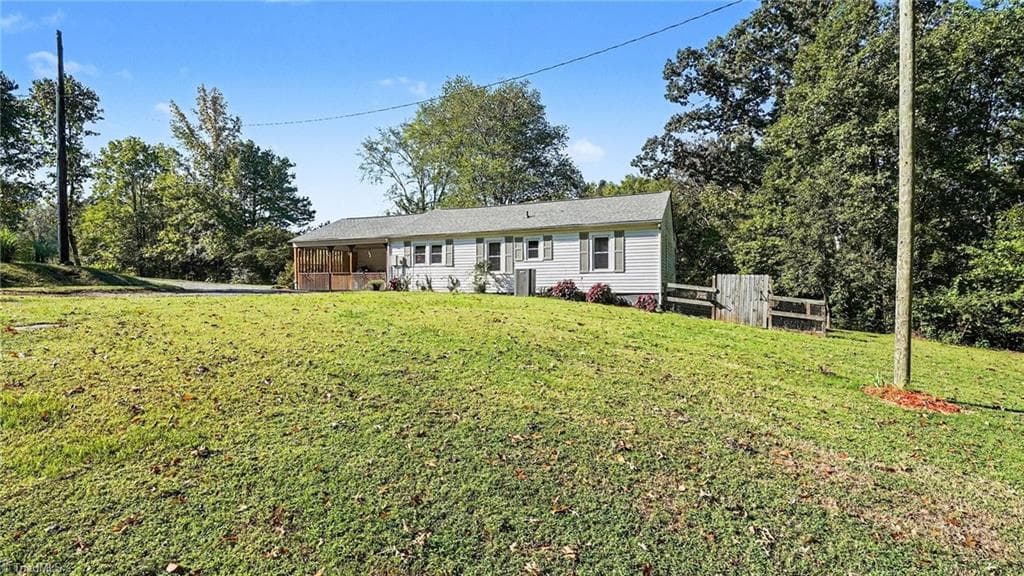 Stick/Site Built at 292 Leonard Drive, Thomasville NC 27360, Thomasville, photo 49 of 66