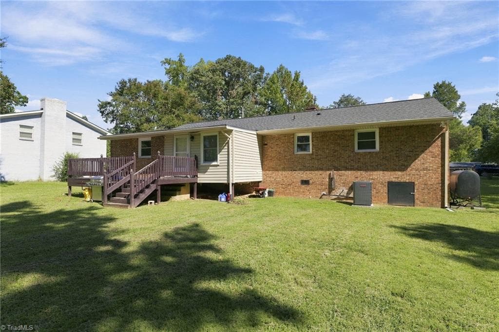 Stick/Site Built at 1612 Brannock Drive, Greensboro NC 27406, photo 26 of 34