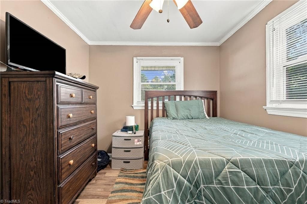 Stick/Site Built at 1612 Brannock Drive, Greensboro NC 27406, photo 20 of 34