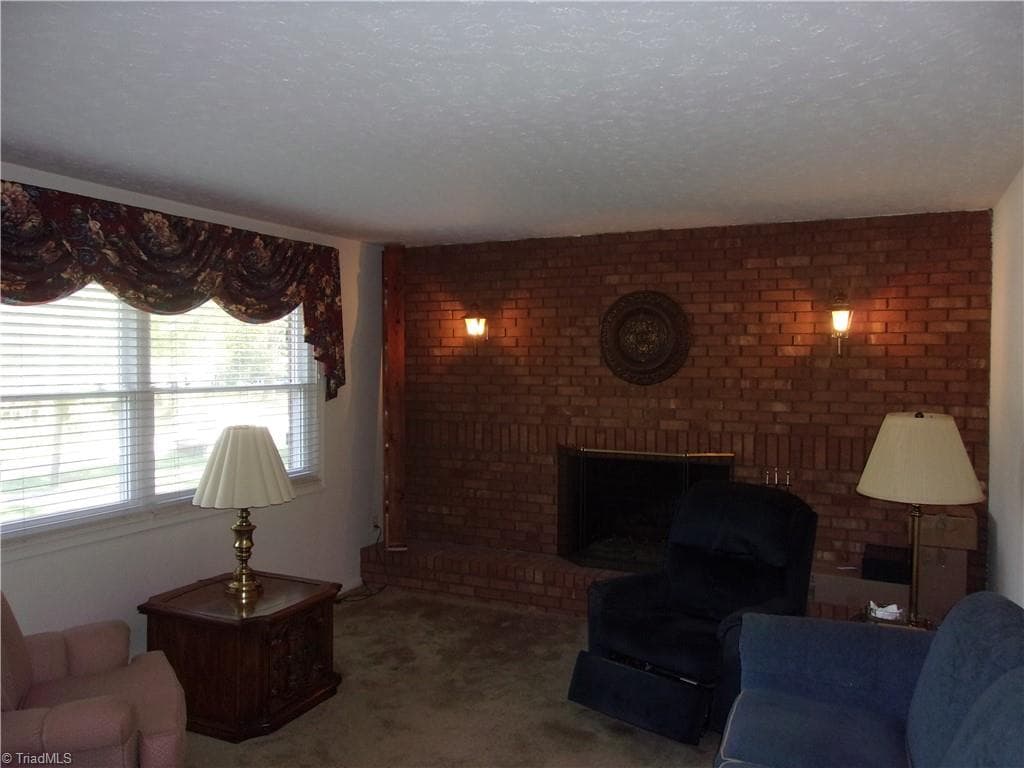 Stick/Site Built at 3439 Hillside Drive, High Point NC 27265, High Point, photo 7 of 68