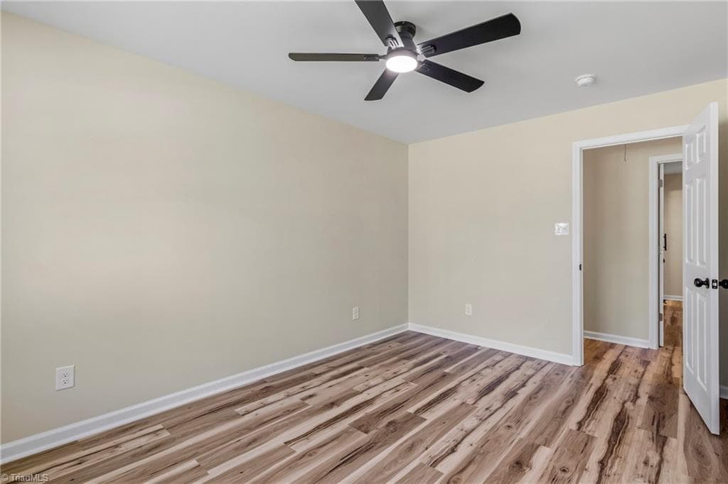 Stick/Site Built at 513 Sherbrook Drive, High Point NC 27262, photo 25 of 42