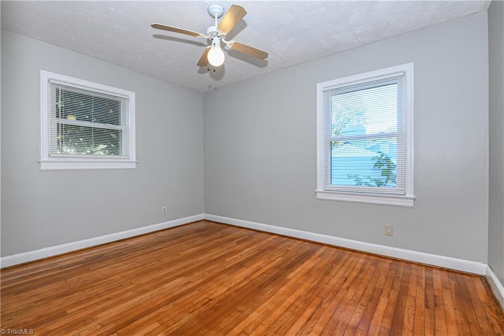 Stick/Site Built at 3809 Parkwood Drive, Greensboro NC 27403, Greensboro, photo 33 of 50