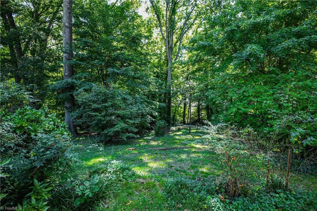 Stick/Site Built at 3809 Parkwood Drive, Greensboro NC 27403, Greensboro, photo 43 of 50