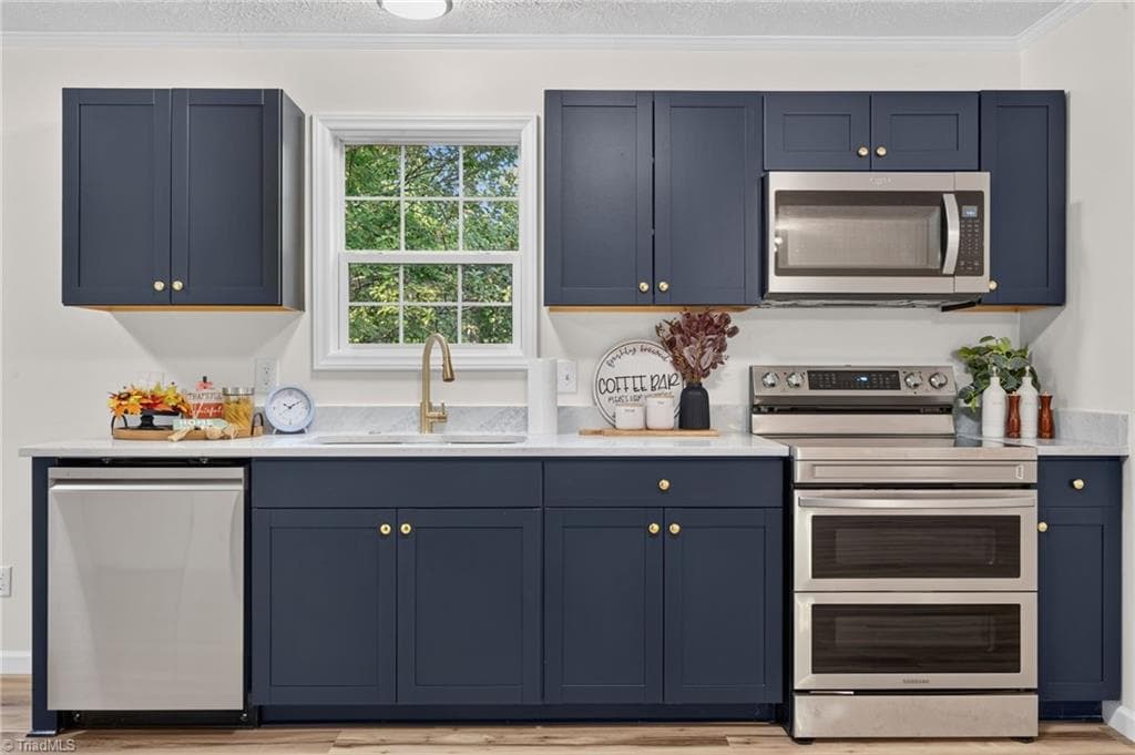 Modular at 2304 Yellow Pine Drive, Graham NC 27253, photo 2 of 40