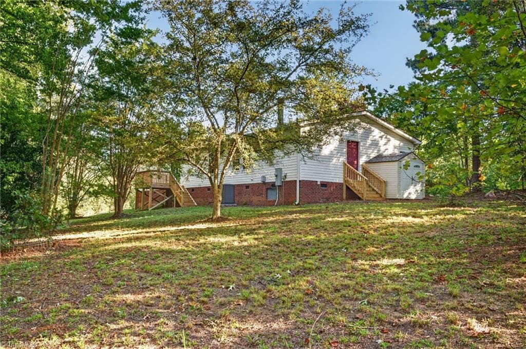 Modular at 2304 Yellow Pine Drive, Graham NC 27253, photo 16 of 40
