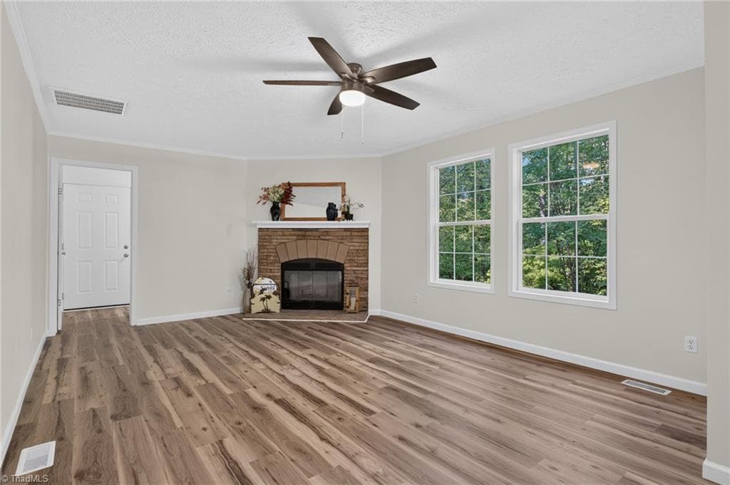 Modular at 2304 Yellow Pine Drive, Graham NC 27253, photo 12 of 40