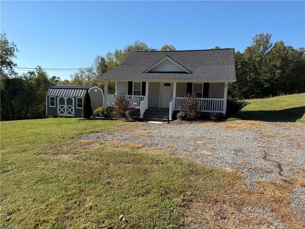Stick/Site Built at 168 Hiatt Road, Mount Airy NC 27030, Mount Airy, photo 3 of 70