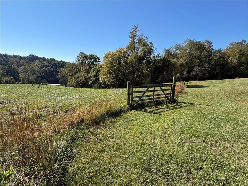 Stick/Site Built at 168 Hiatt Road, Mount Airy NC 27030, Mount Airy, photo 11 of 70