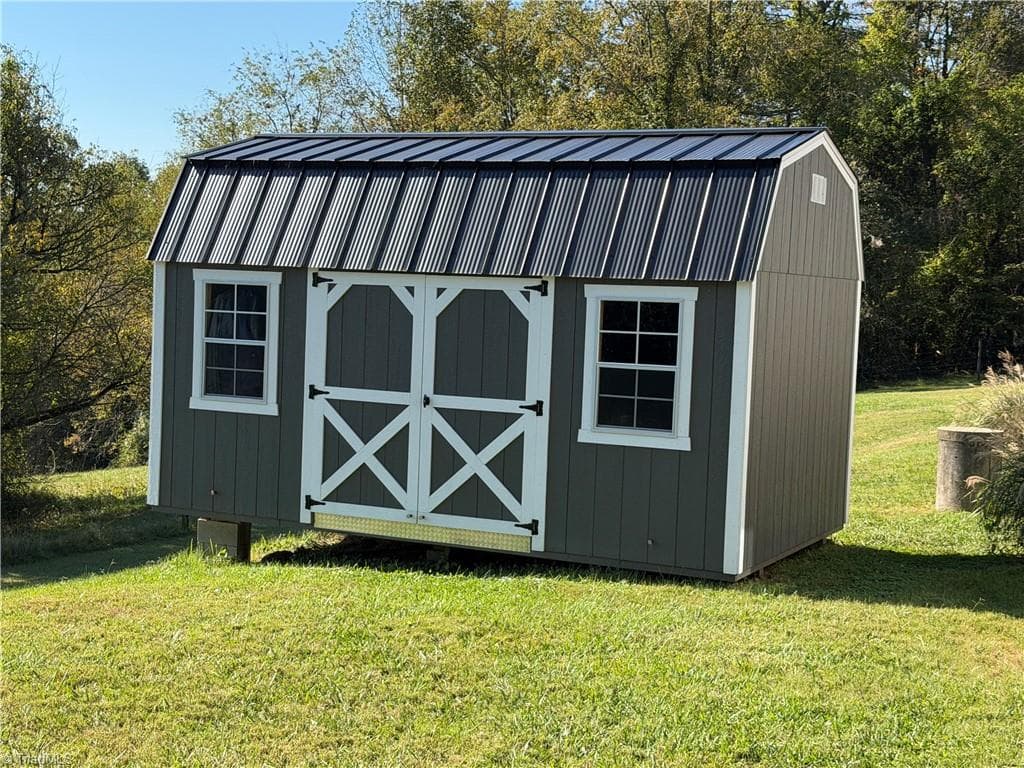 Stick/Site Built at 168 Hiatt Road, Mount Airy NC 27030, Mount Airy, photo 5 of 70