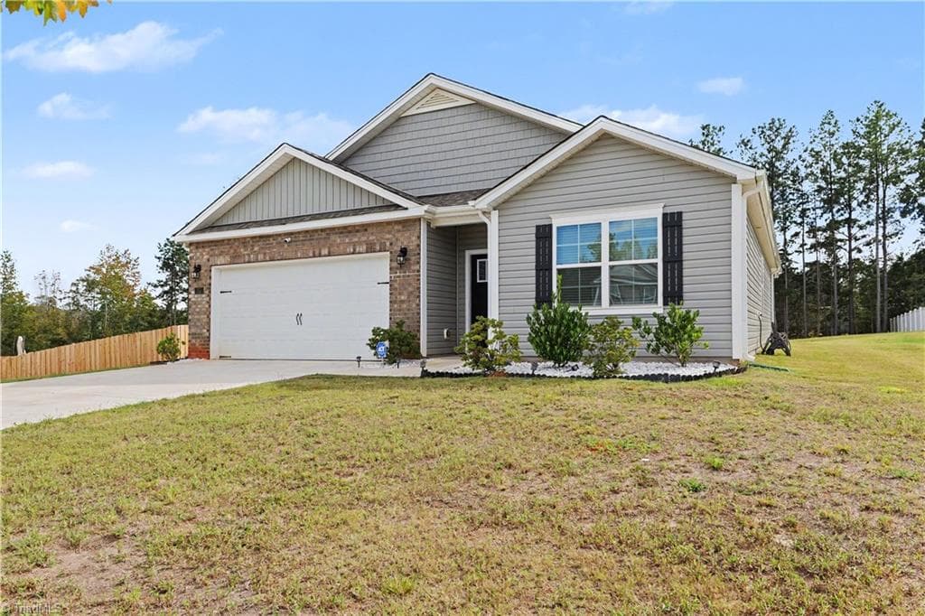 Stick/Site Built at 155 Crestview Lane, Lexington NC 27295, Lexington, photo 11 of 54