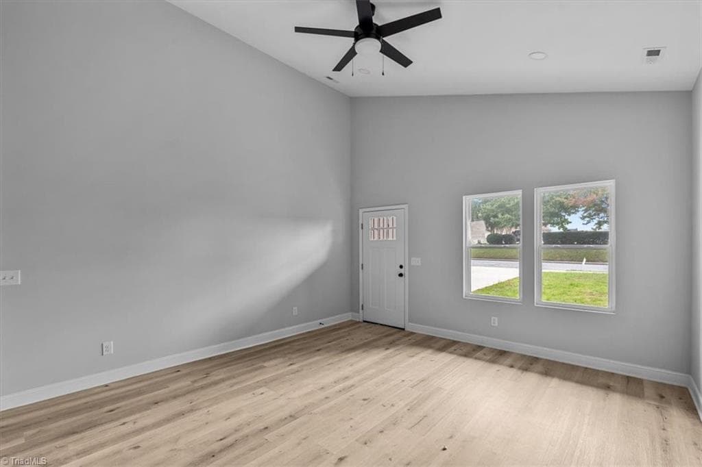 Stick/Site Built at 710 Dick Street, Greensboro NC 27403, photo 5 of 31