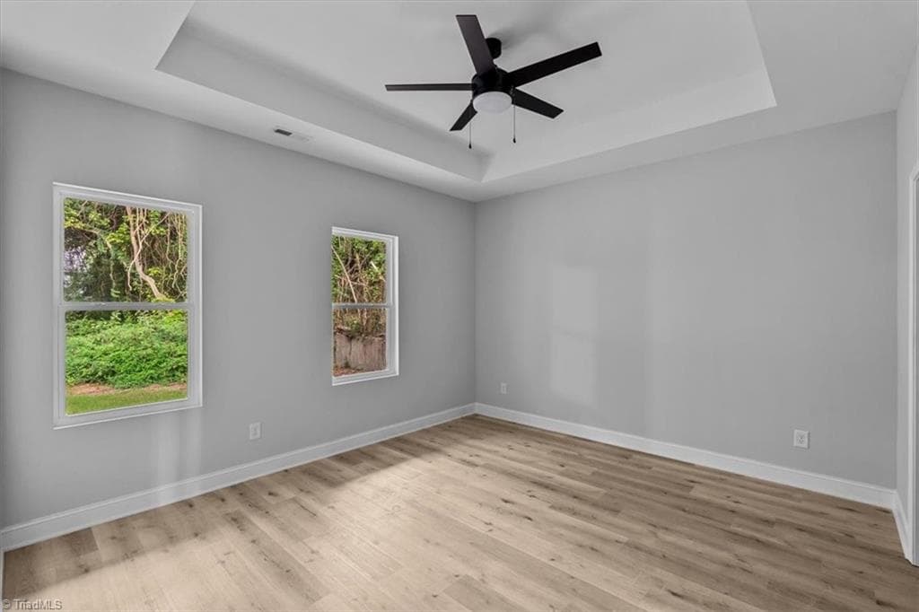 Stick/Site Built at 710 Dick Street, Greensboro NC 27403, photo 14 of 31