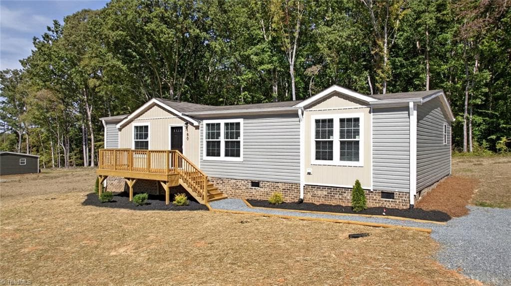 Manufactured Home at 180 Christophers Court, Lexington NC 27295, Lexington, photo 3 of 39