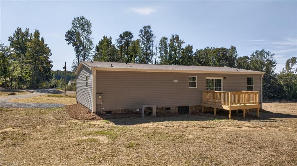 Manufactured Home at 180 Christophers Court, Lexington NC 27295, Lexington, photo 36 of 39