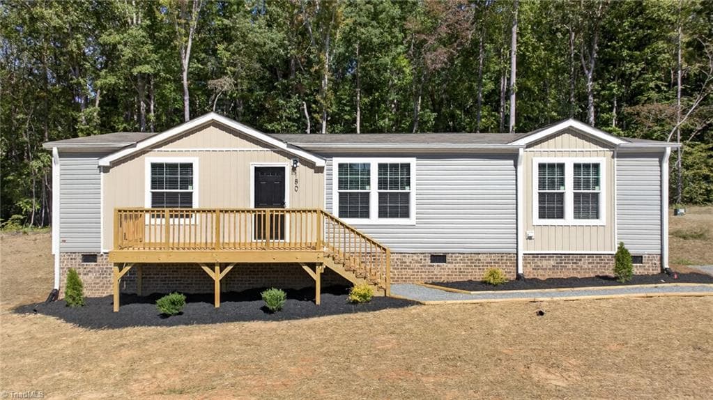 180 Christophers Court, Lexington NC 27295