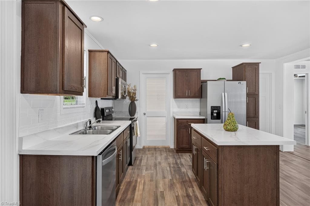 Manufactured Home at 180 Christophers Court, Lexington NC 27295, Lexington, photo 11 of 39