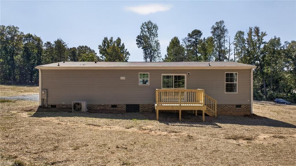 Manufactured Home at 180 Christophers Court, Lexington NC 27295, Lexington, photo 35 of 39