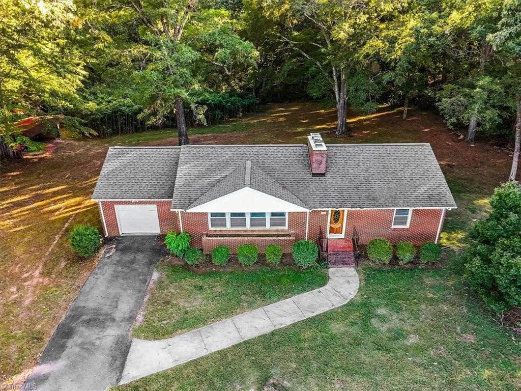 Stick/Site Built at 390 Mizpah Church Road, Reidsville NC 27320, Reidsville, photo 9 of 42